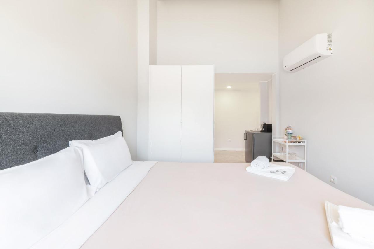 Olala Lisbon Oriente Suites C Exteriör bild